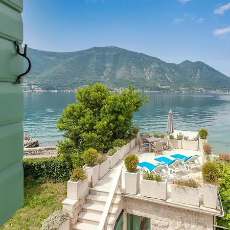 Apartments D&V Kotor Exterior photo