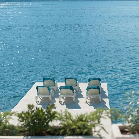 Apartments D&V Kotor Exterior photo