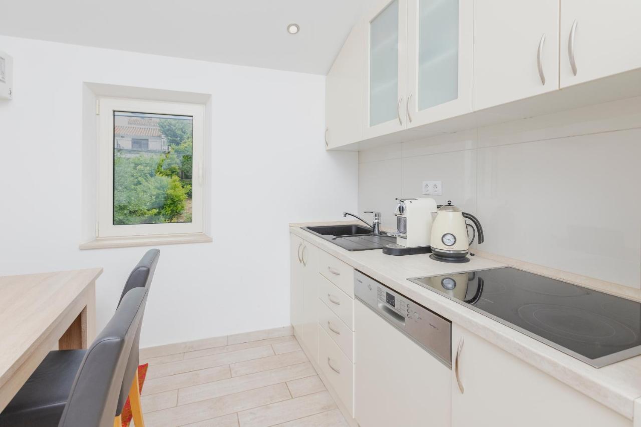 D&v Apartman Kotor